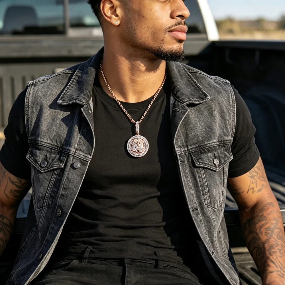 2026 New Hip Hop Men's Pendant with Character Avatar Hanging Tag Inlaid with Shining Zircon Punk Men's Pendant Necklace Jewelry