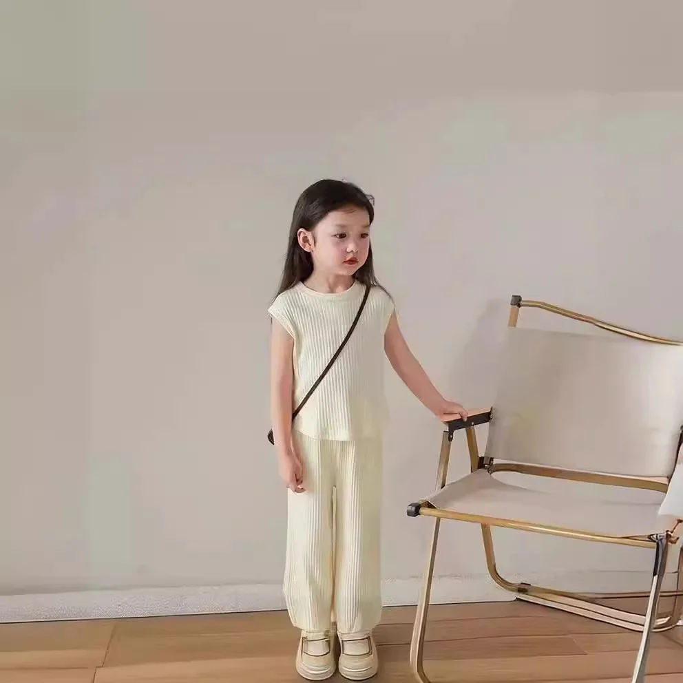 Girls Summer Suit Children 2024 New Ice Silk Thread Sleeveless Vest Pants Suit Casual Two-piece Set Simple Casual Suits