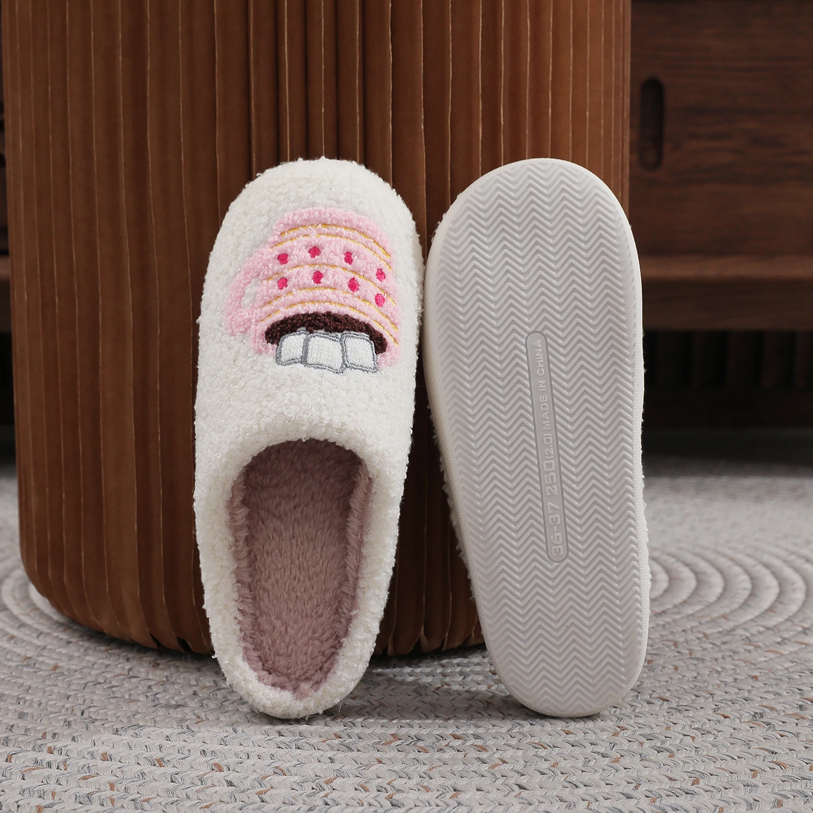 Unisex Christmas Slippers Cotton Home Slippers for Bath and Home (White 42-43) - Image 4