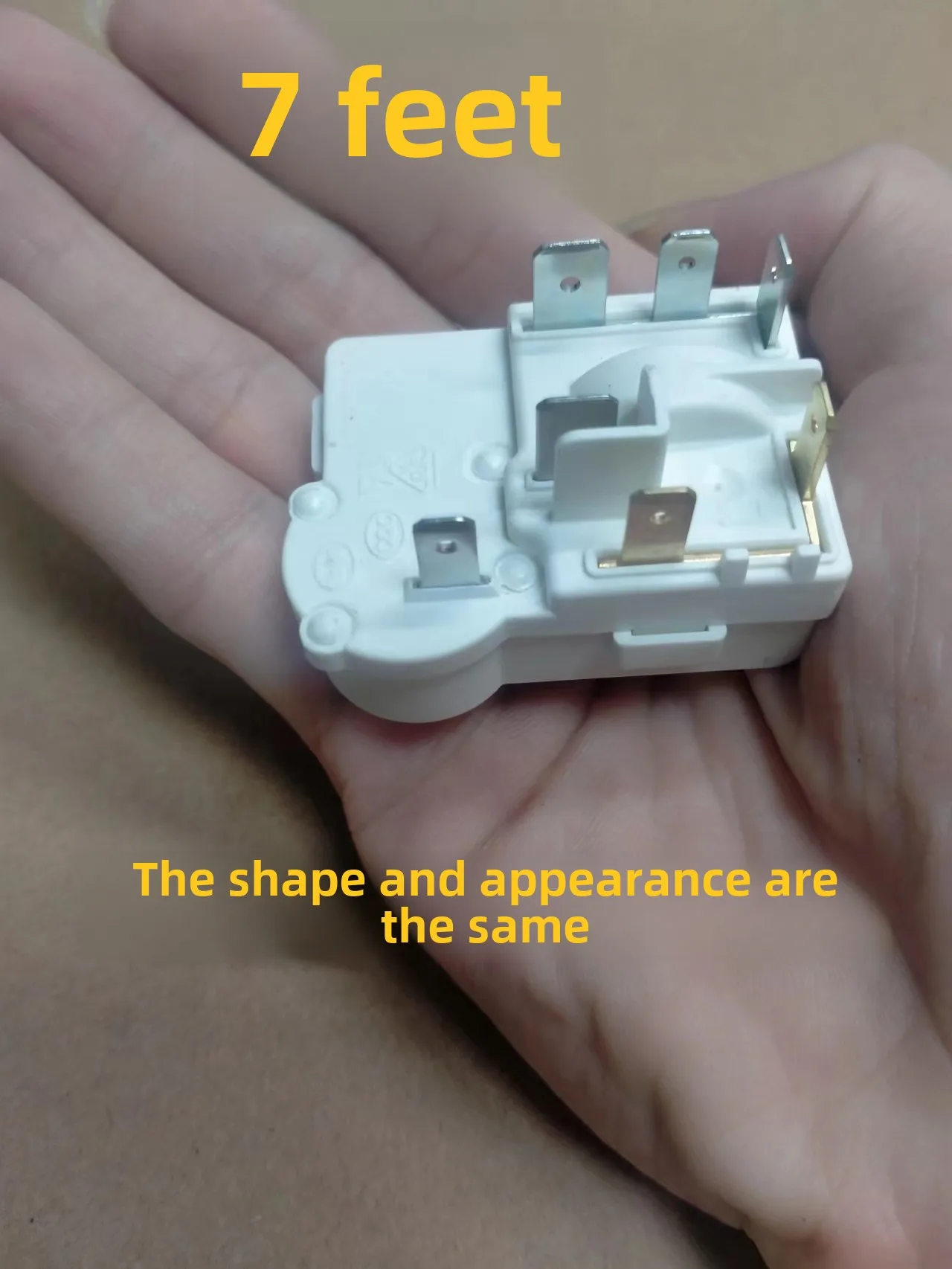 

Компрессор холодильника PTC Starter Zhb50-120P15C Универсальное реле защиты от перегрузки Белый