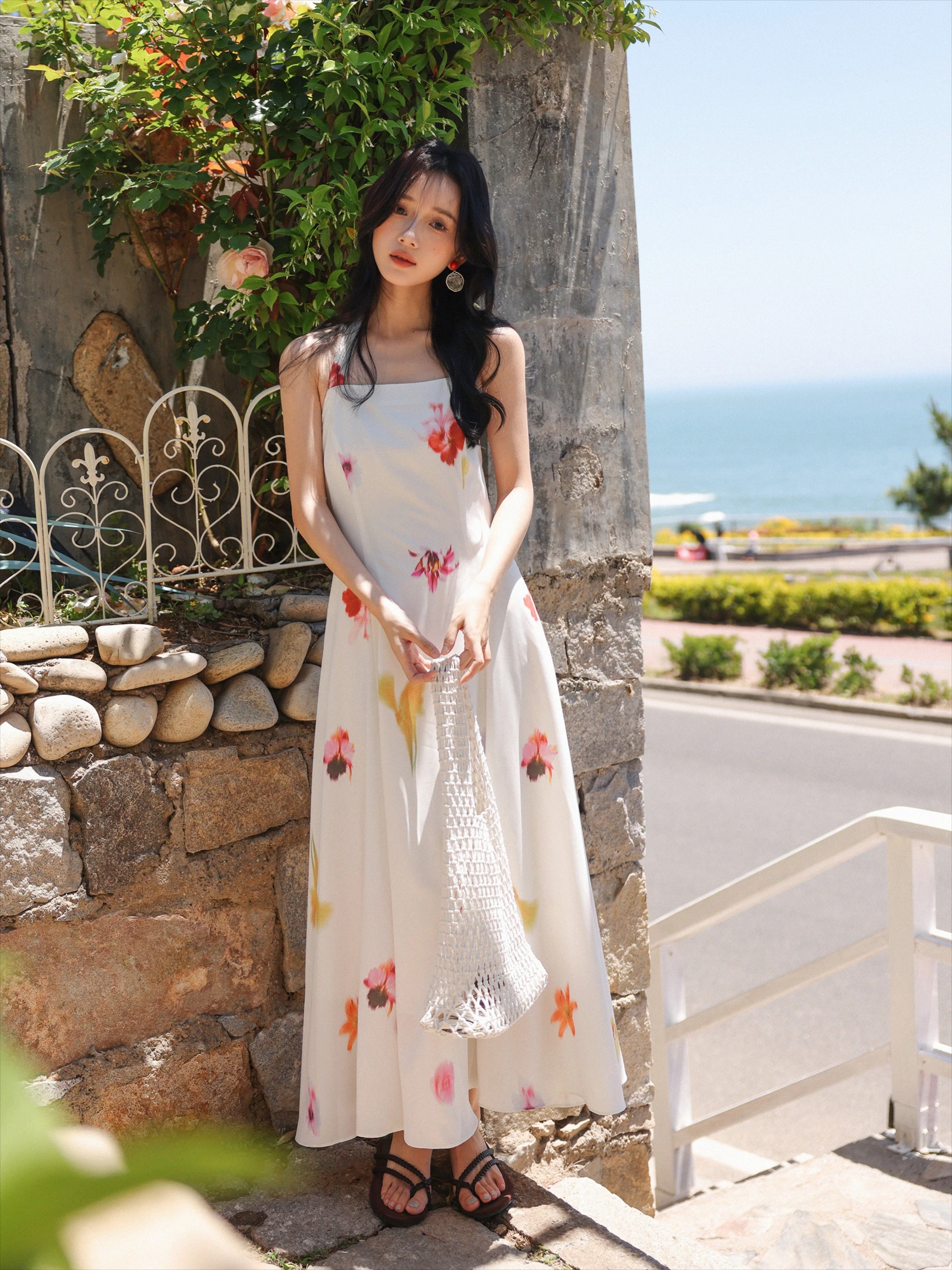 Picture 6: Women Vacation Style Halter Neck Midi Dress Lady Spring Summer Petite High Waist Floral Print Flowy Maxi Dress Slim Swing Skirt