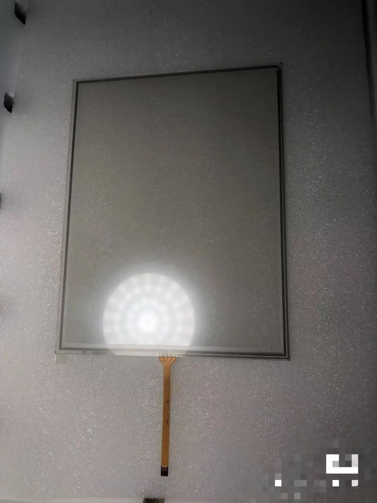 

Для нового сенсорного экрана Fanuc 10,4 дюйма A02B-0303-C084 A02B-0303-C085 тачпад