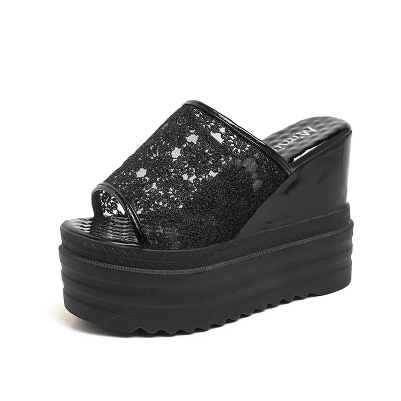 Luxury Women's Summer 2026 Korean Style Fashionable Outdoor Wear Thick Heel Simple High Heel Slope Heel Slippers Female Sandals