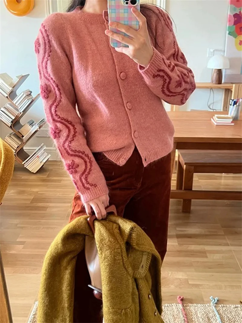 Wool Blend Women 2 Colors Hand-Embroidered Floral Single Breasted Round Neck Knit Cardigan Sweater