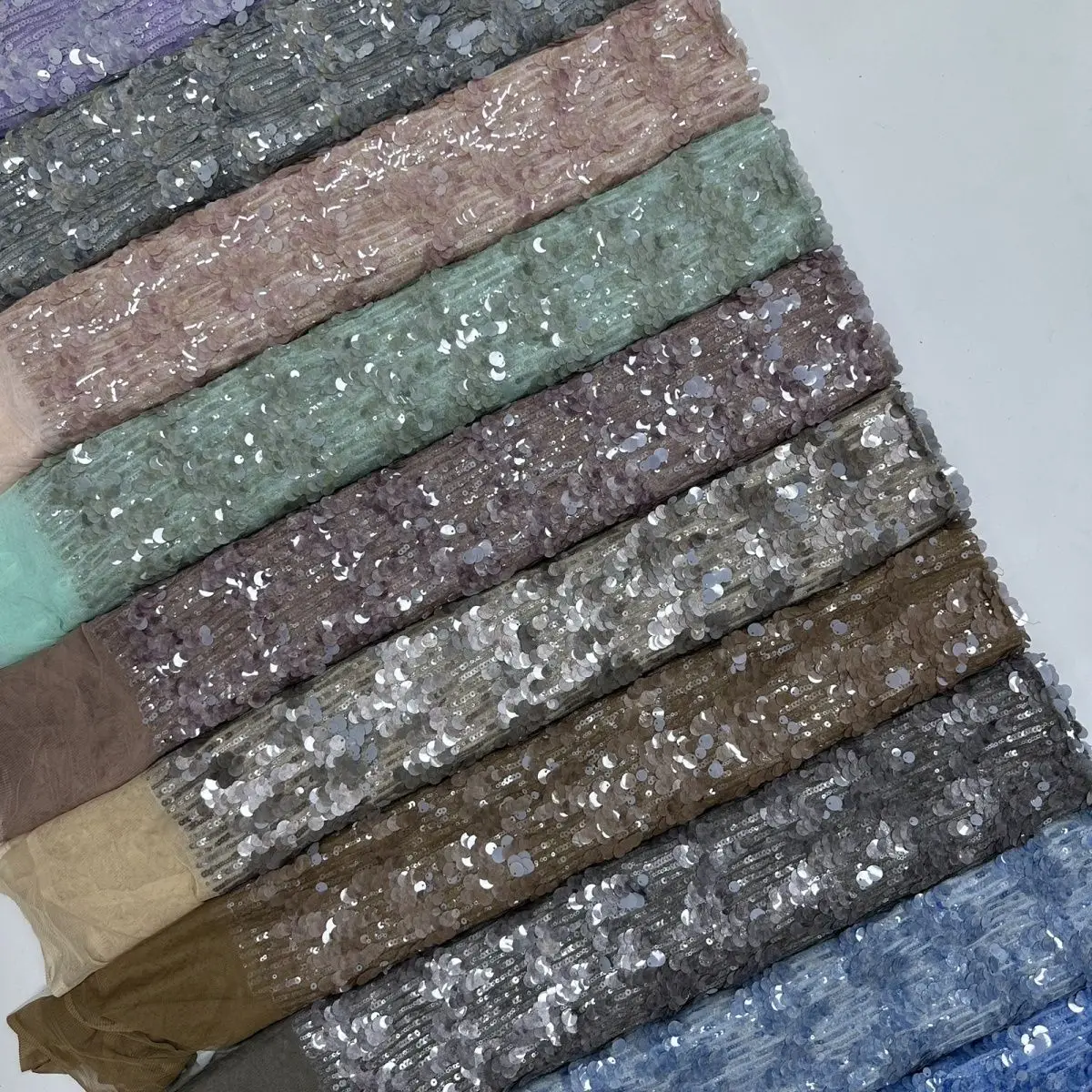Round Sequins Fabric Wedding Backdrop Dance Costume Evening Gown Photo Prop Fish Tail Texture Diy Sewing Material By The Yard