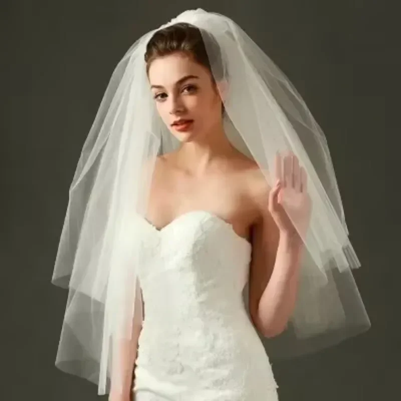 Two-Layer Tulle Wedding Veil - Standard - usage example