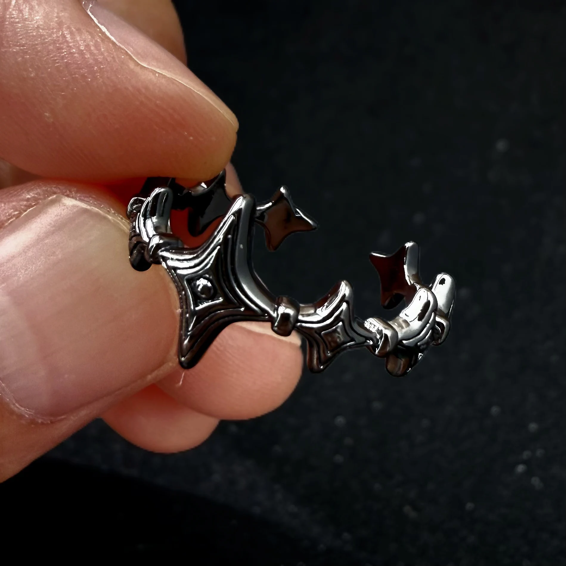 Retro Funkelnde Sterne Verstellbarer Offener Ring für Frauen Versilbertes Messing Gothic Punk Edgy Schmuck Trendige Accessoires Geschenk für Sie – Detail 4