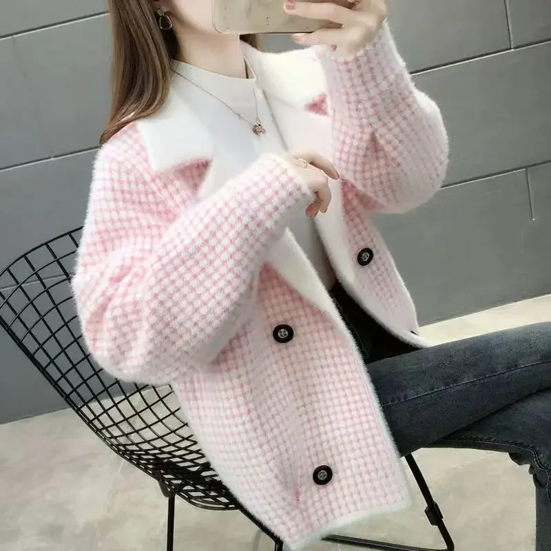 Winter Coat for Women 2024 Outerwear Fashion Plaid Tweed Jacket Woman Short Padded Very Warm Cold Heavy Clothing Cropped Clothes