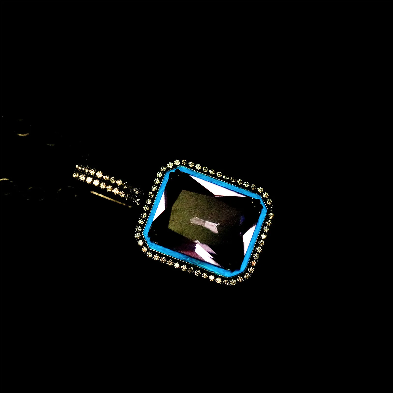 Fashion Hip Hop Jewelry Gemstone Rainbow Glow-in-the-dark Oil Drop Pendant Stylish Personality with Zircon Necklace for Women