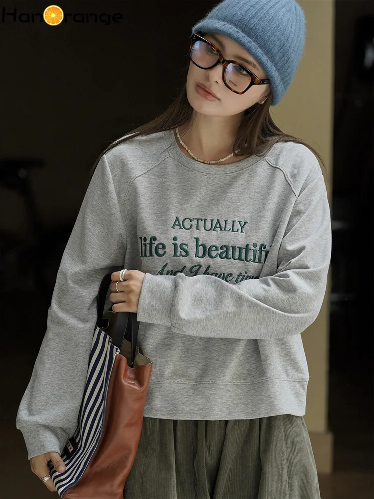 

HanOrange 2025, ранняя осень, антивозрастная футболка без рукавов с вышивкой букв, женские повседневные короткие футболки серого цвета