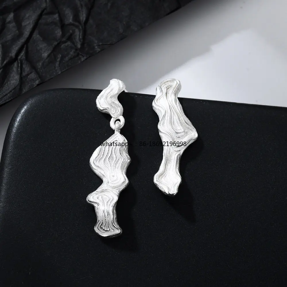 S925 Sterling Silver Plain Silver Quicksand Stud Earrings Personalized High-grade Temperament Light Luxury Exquisite Earrings