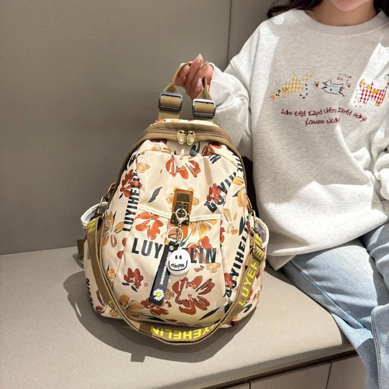 

Women's lightweight leisure travel Oxford cloth backpack school mochila mochilas de hombre рюкзак рюкзак женский ita bag сумка