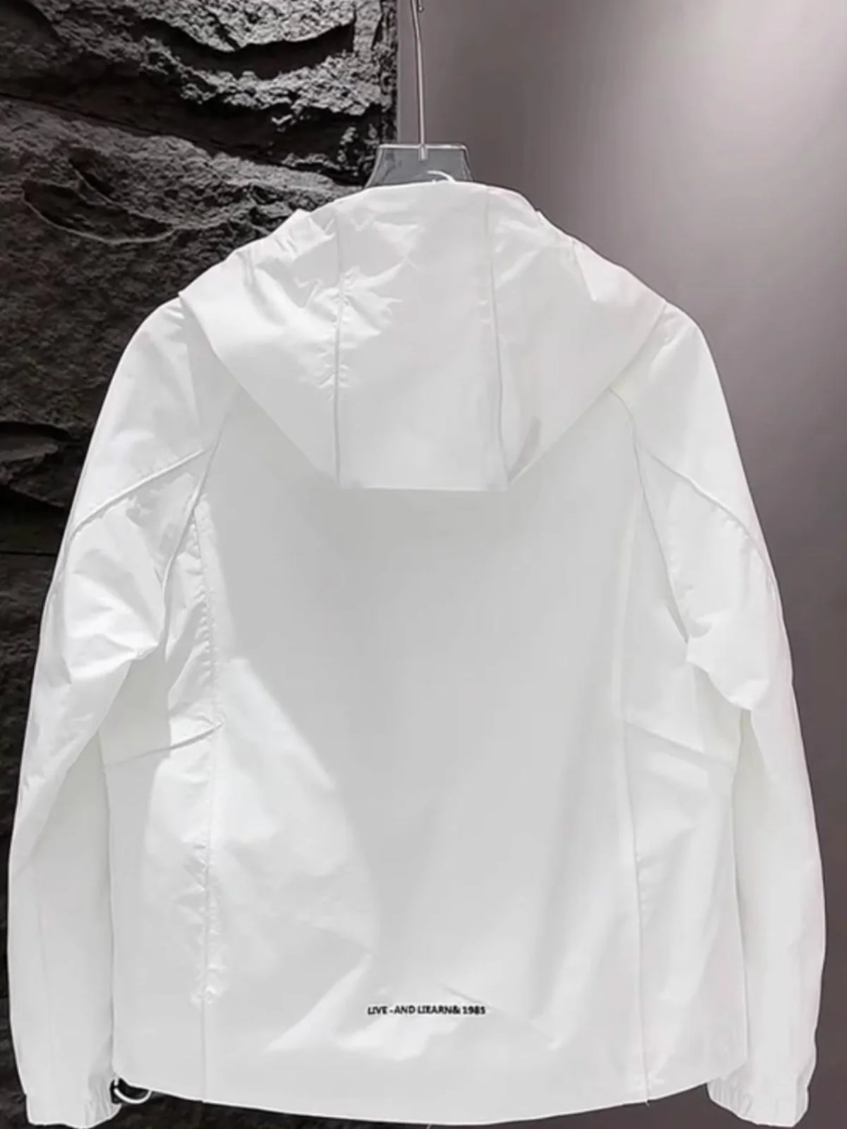 Faionable с капюшоном Jaet Мужская свободная рабочая одежда Sle Полиэфирное волокно Длинная све Застежка-молния Молодежная верхняя одежда