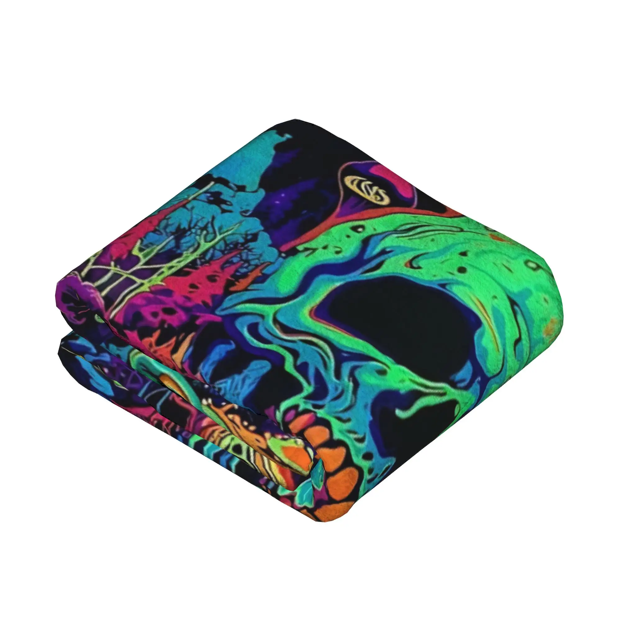 Skull Mushroom Glow in the Dark Plush Blanket Halloween Skeleton Creative Throw Blanket for Bed Sofa Couch Plush Thin Quilt