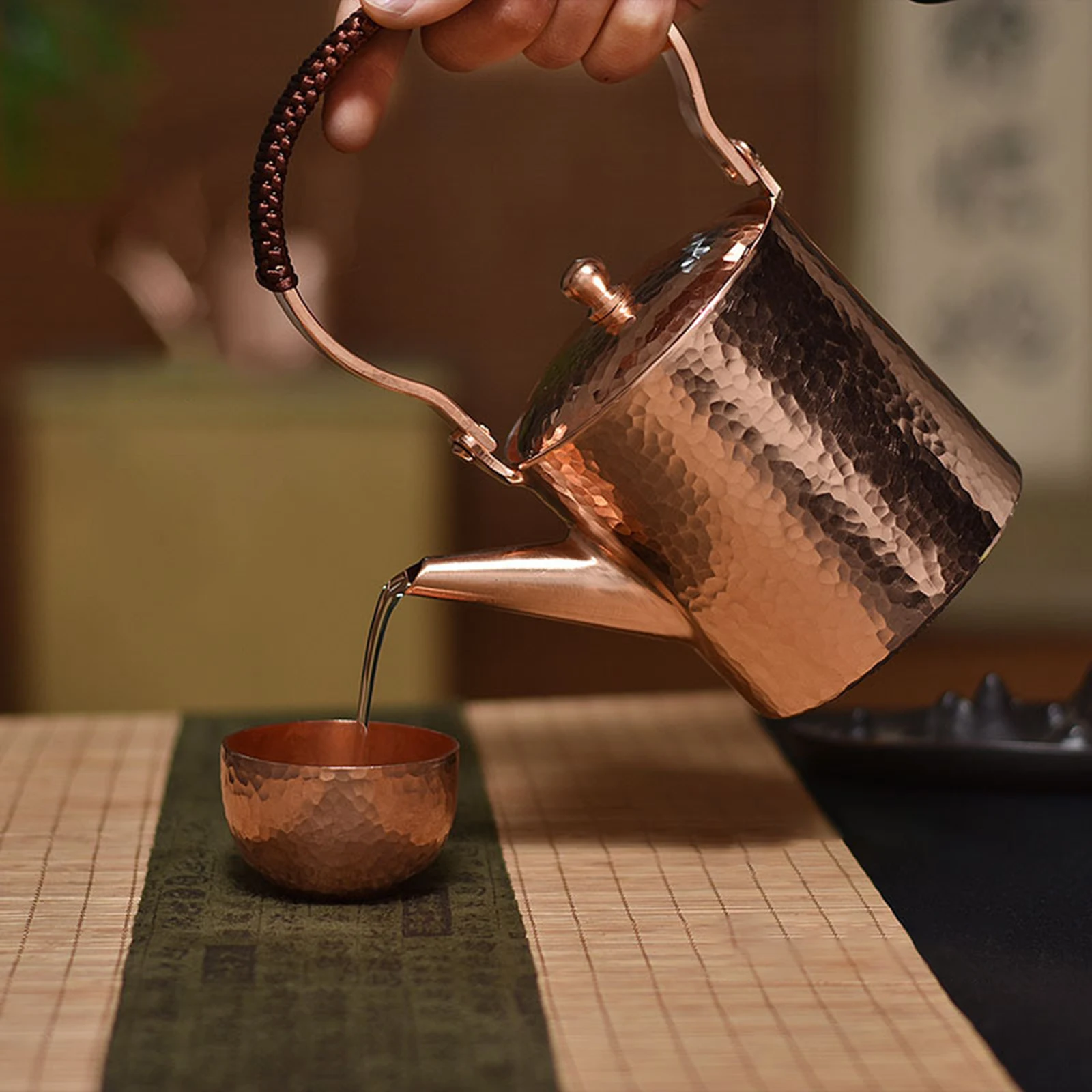 Copper Teapot 600 ml Chinese Tea Ceremony Tea Maker Kettle Wrapped Handle Teawear Tea Kettle for Home Restaurant Camping Picnic