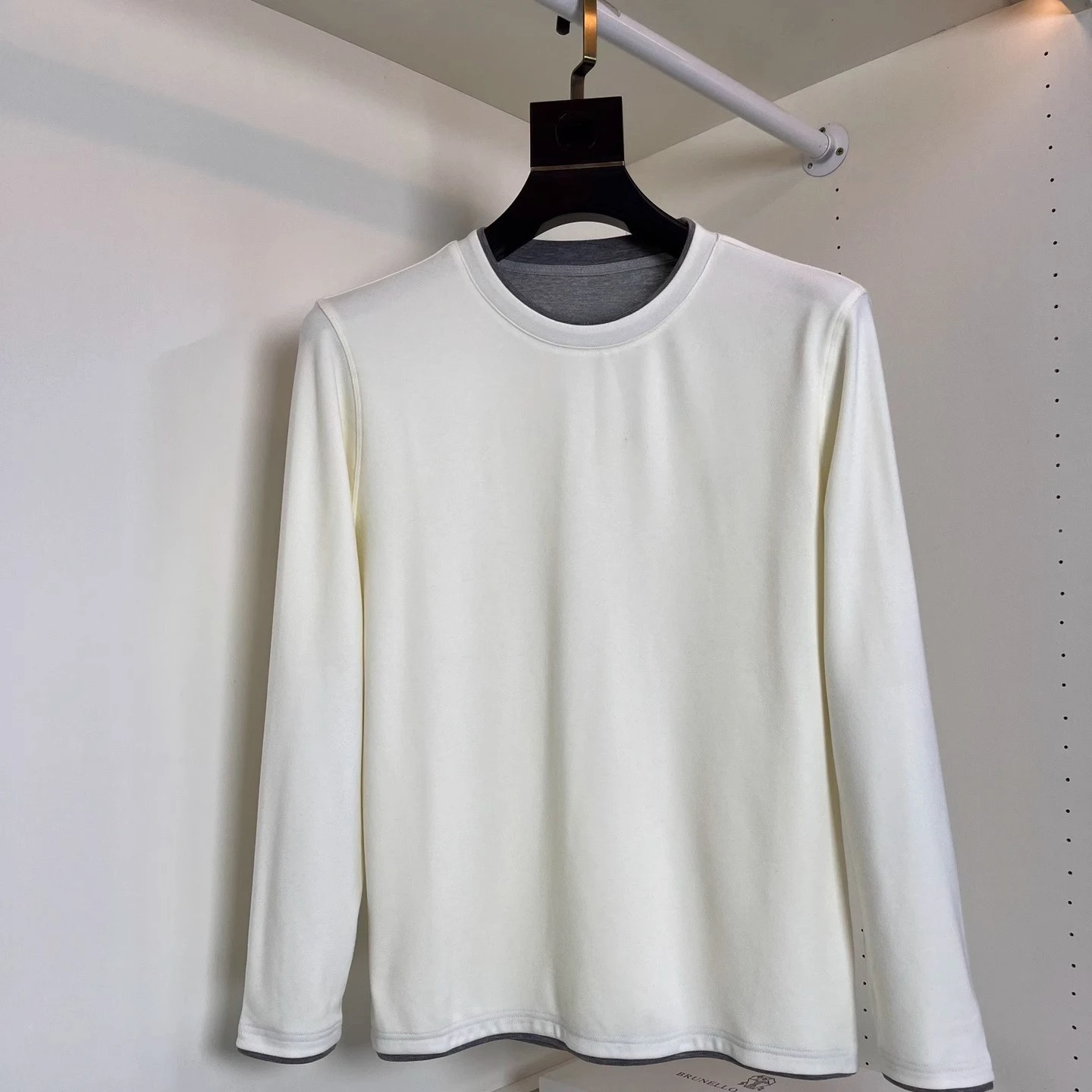 

BC Италия Мужская футболка с круглым вырезом с вышитым низом