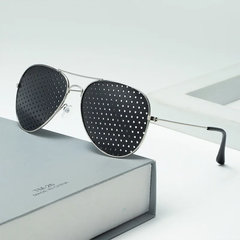 Sexy Small Hole Pilot Sunglasses Men Fashion Micropore Pinhole Lens Vision Correction Glasses Female Shades UV Eyewear