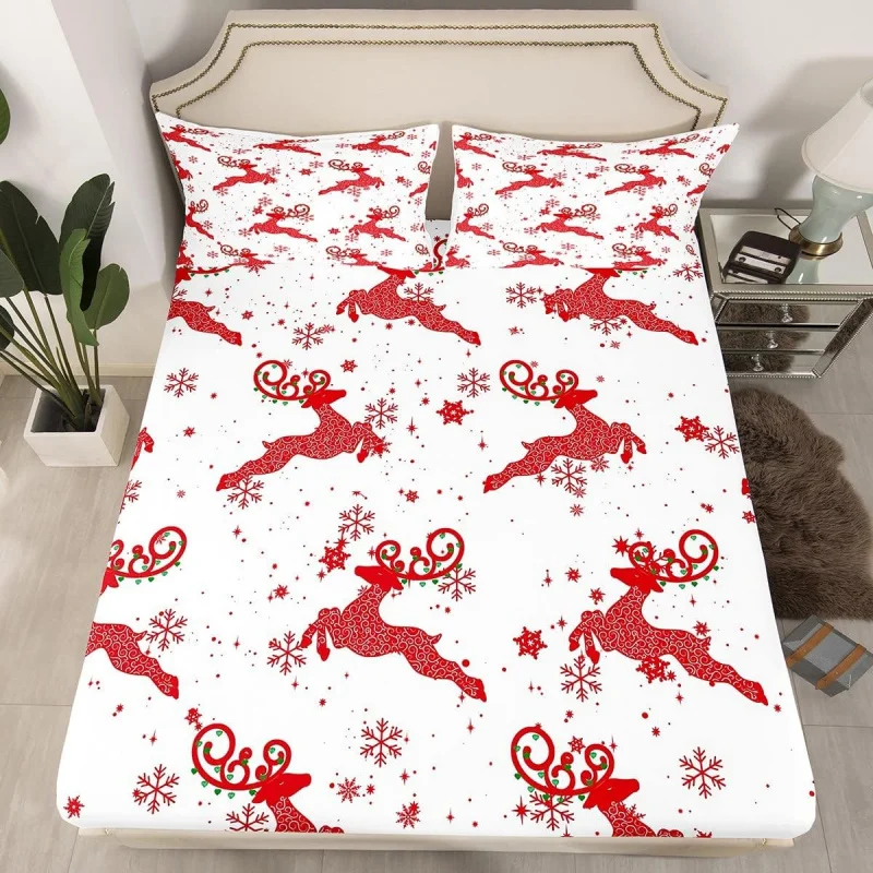 Christmas Queen Cute Reindeer Bedding Set in Red, White, and Green, Home Room Decoration Bedding Set with 2 Pillowcases