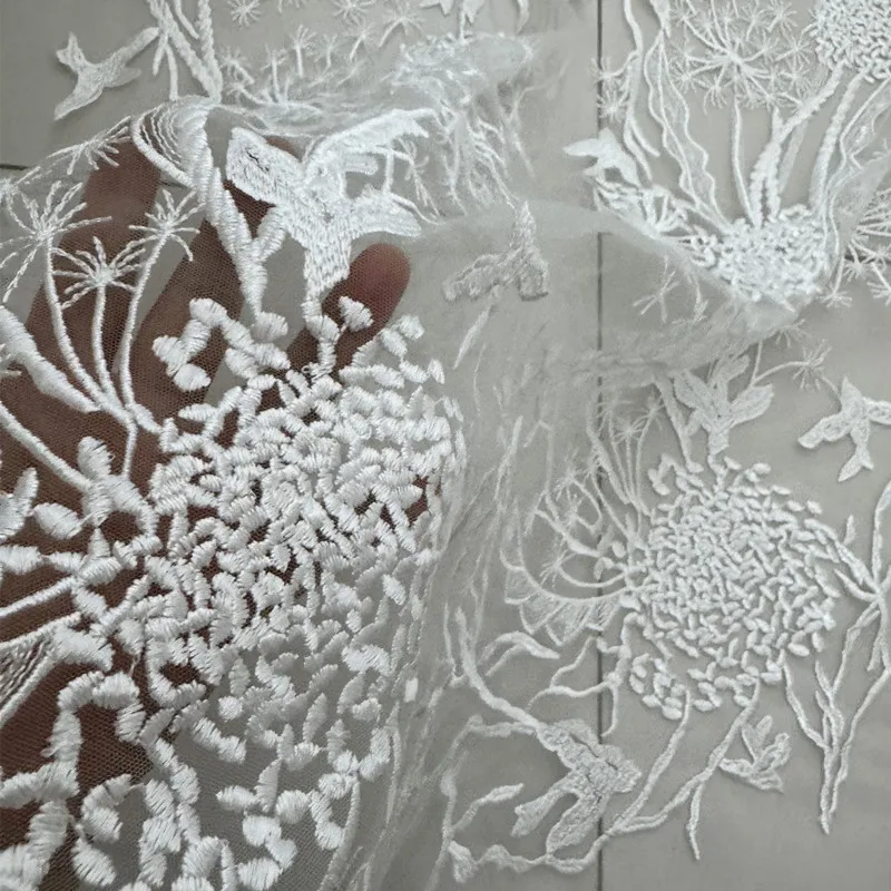 

New Style Fresh Characteristic Polyester Thread Bird Pattern Lace Embroidery Sheer Gauze Fabric DIY Wedding Dress Formal Wear