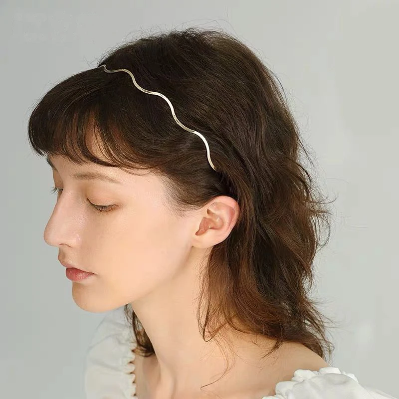 2024 New Fashion Women Gold Color Metal Wave Bending Hairbands Simple Geometric Thin Headbands Elegant Headdress For Daily Party