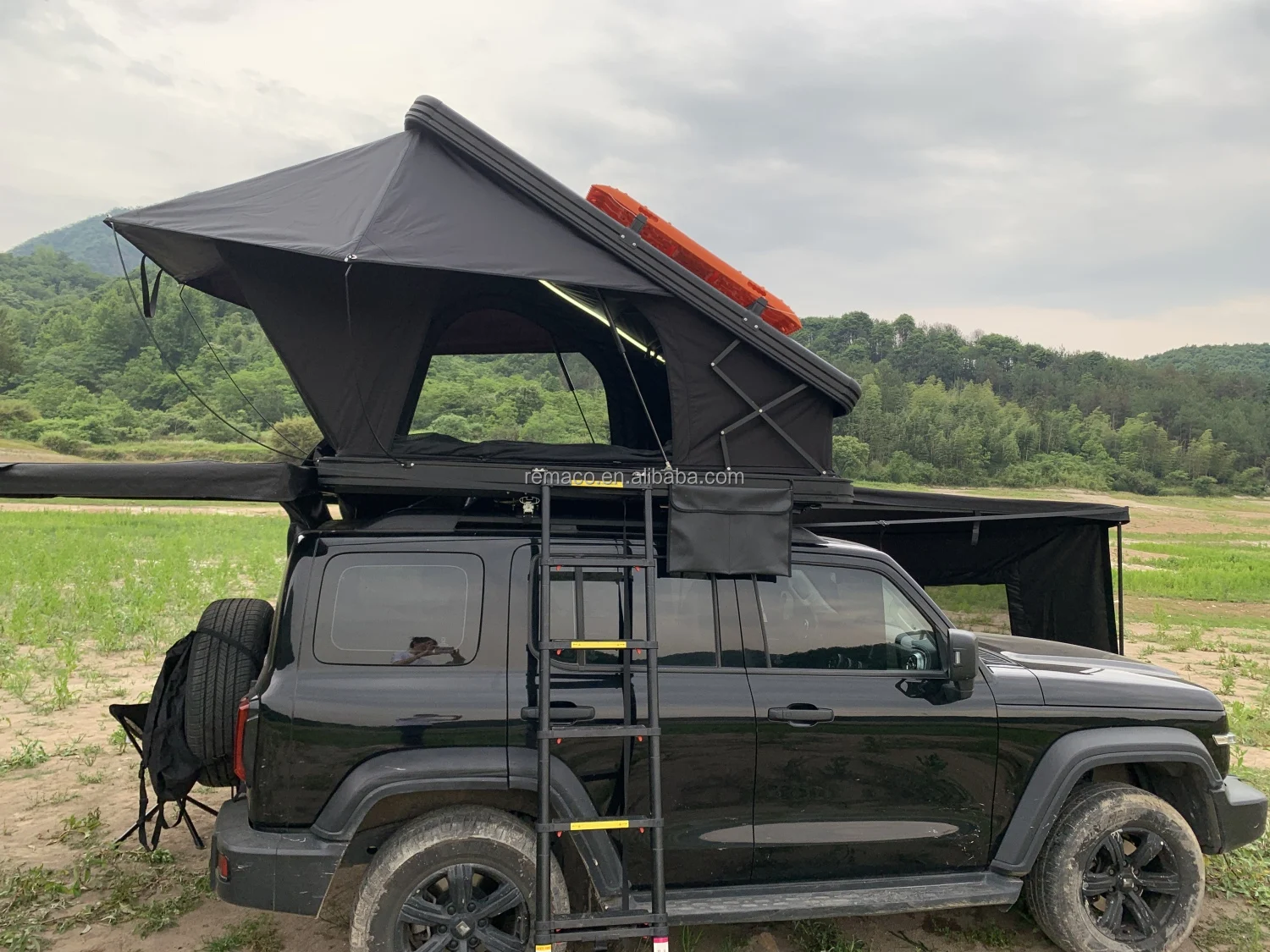 レマコ オーバーランド ツーリング OEM 4x4 4WD  - Roof Top Tent 4 Person Xl のレビューと価格