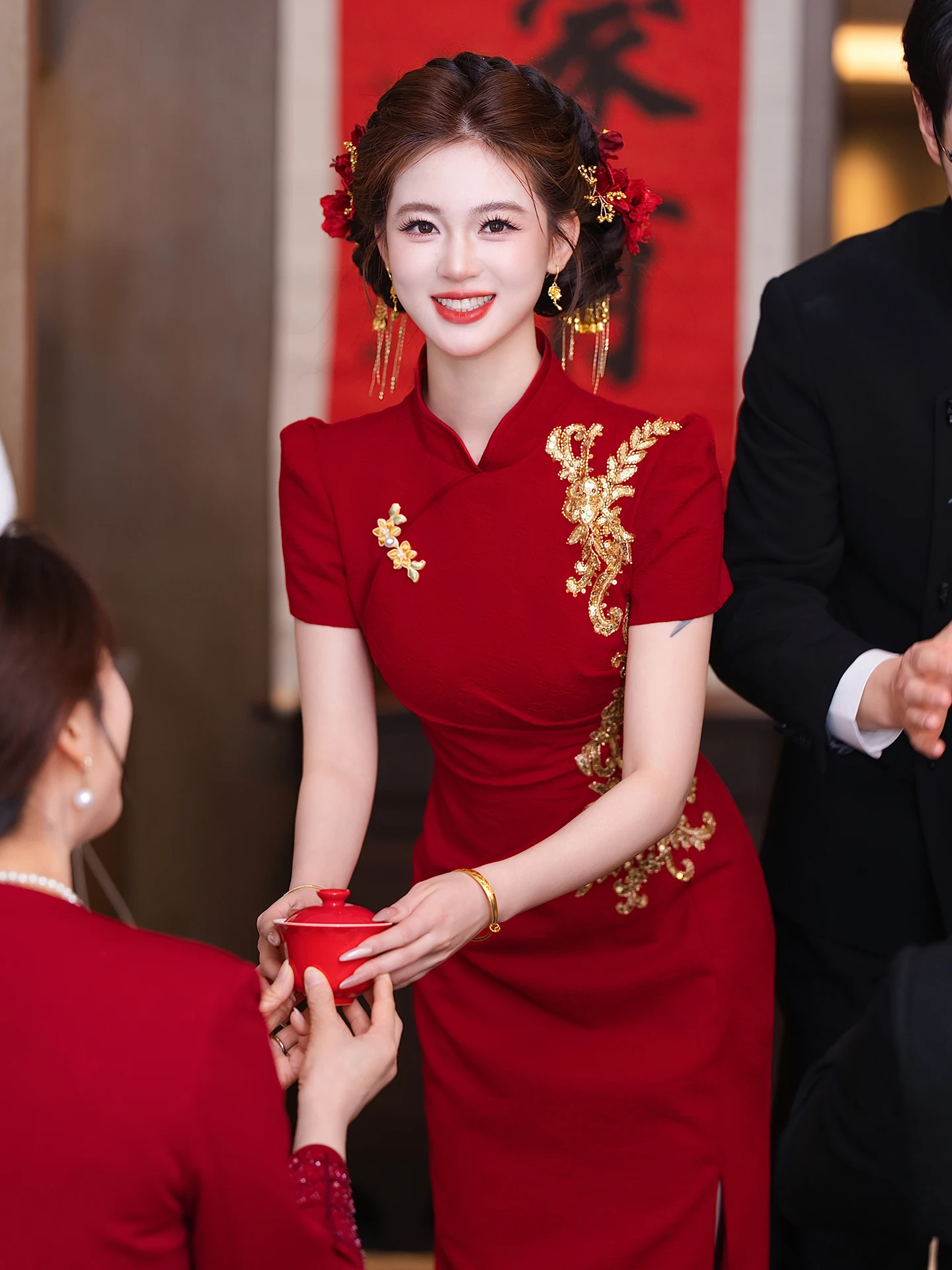 

Red Wedding Dr Engaging Ceremony Chinese Sle New Bride Flag Pajamas Absolutely Beautiful Engagement Marriage Small Size ...