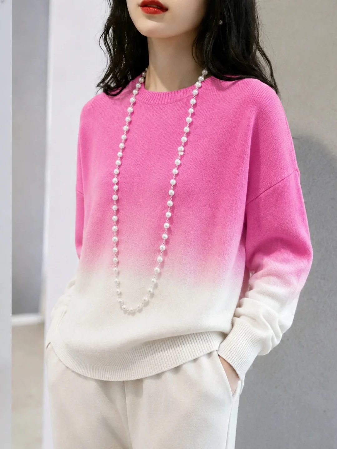Soft Comfortable Gradient Color round Neck Knitted Sweater Women's Loose Fit Long Sleeve Casual Style Fashionable Commute