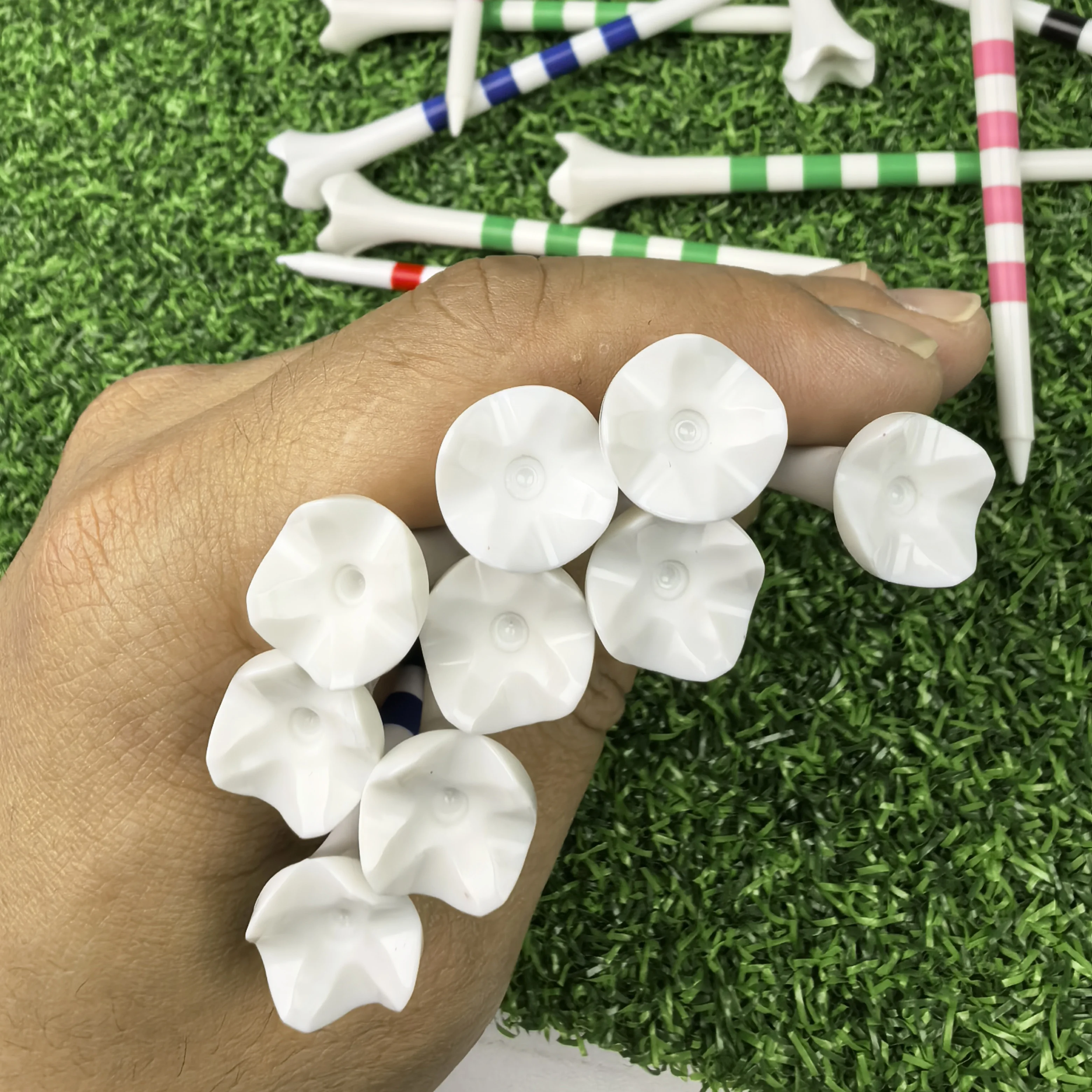 Thumbnail 2 - #70 Cheap Golf Tees Worth Buying
