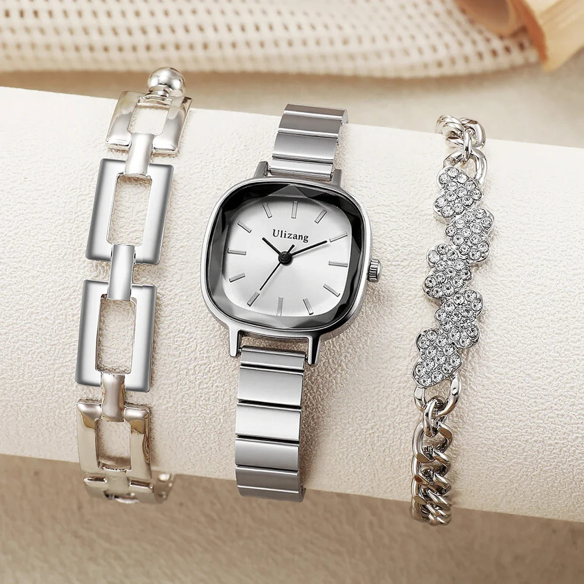 

Модные трендовые универсальные женские кварцевые наручные часы из сплава с квадратным циферблатом, подходят для Рождества, подарка на День Благодарения