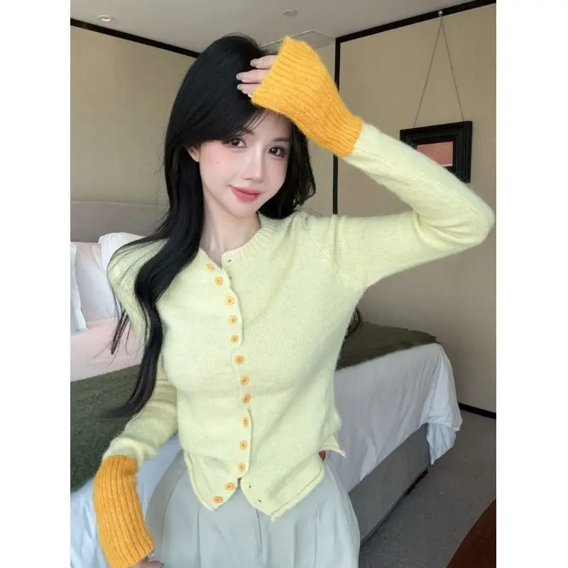 البلوزات لاعبا بالأزرار النسائية Kawaii اليابانية ميرينو القطن Preppy إغلاق Boxy صالح الخريف الحلو الحديثة بسيطة مريحة #3