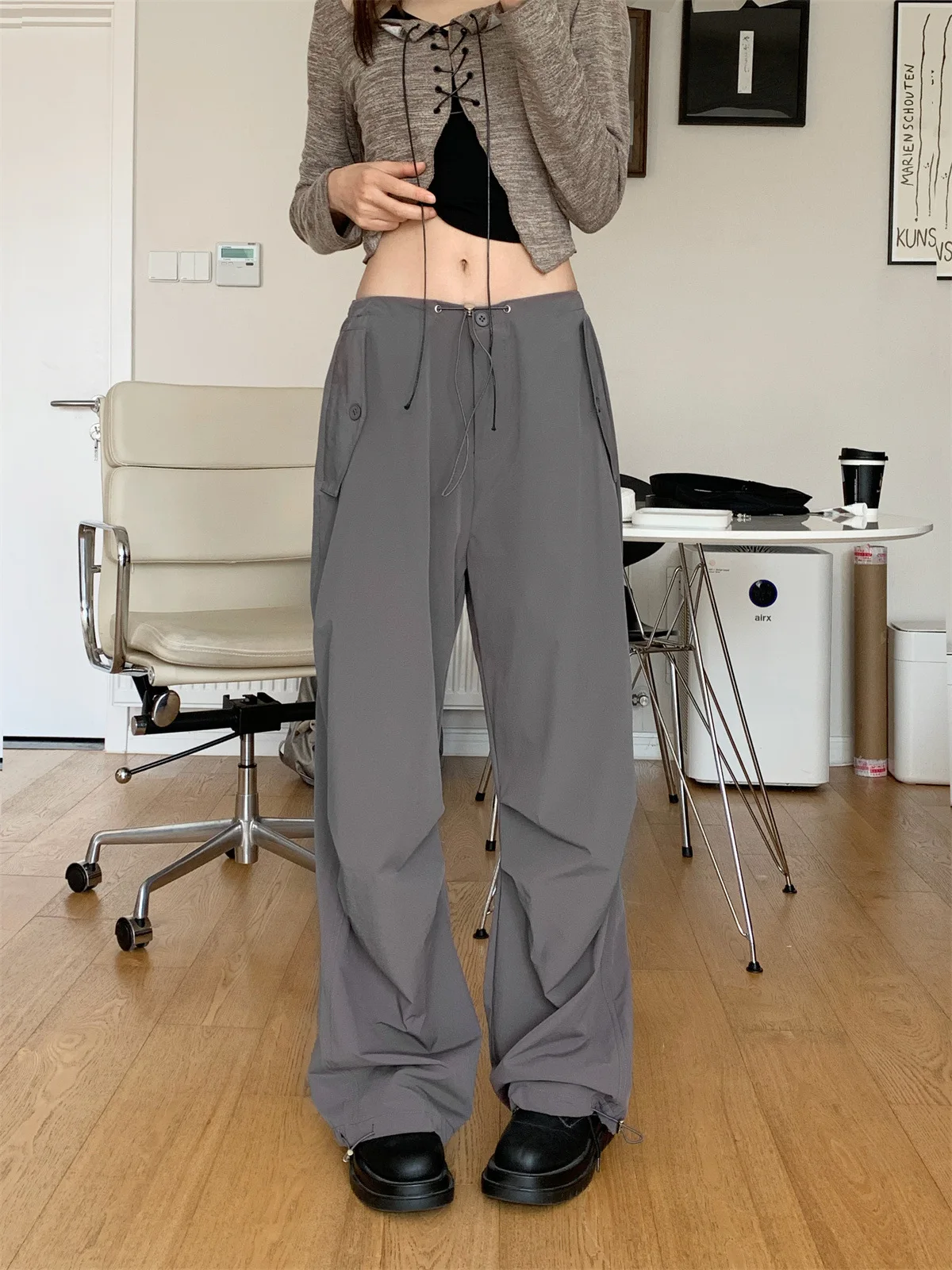 

New 2024 Women Leisure Wide-leg Pant Breathable Fashionable Quick Drying Drawstring Autumn Pocket High Street Chic Stunning Cool