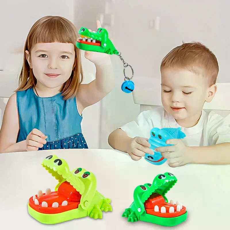 Teeth Toys Keychain Children's Crocodile Fingers Reaction Training Dinosaurs Animal Pull Back Trick Game Family Crocodile
