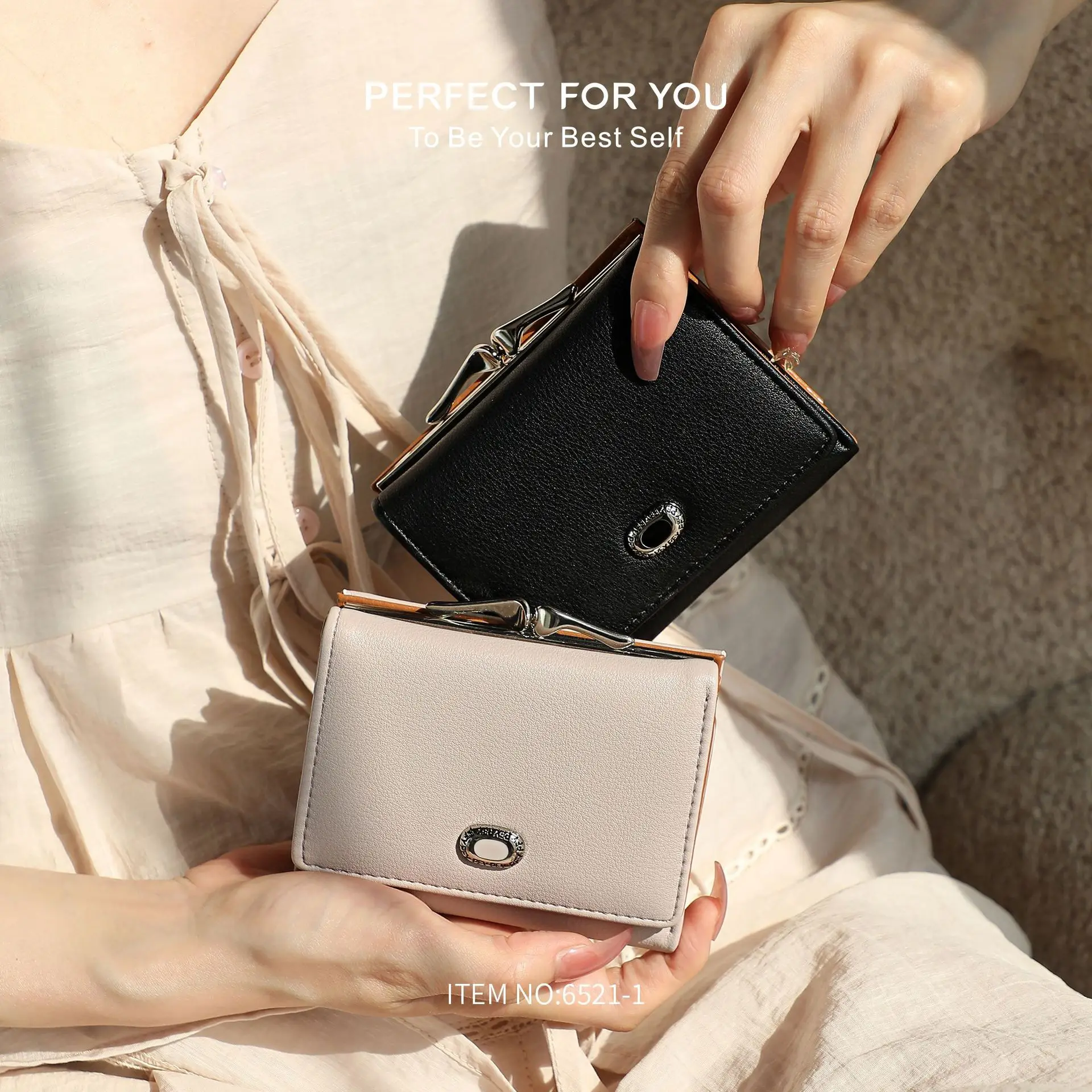 Einfache, kurze, dreifache Geldbörse mit großem Fassungsvermögen für Damen, multifunktionale tragbare Studentenbrieftasche mit mehreren Schlitzen