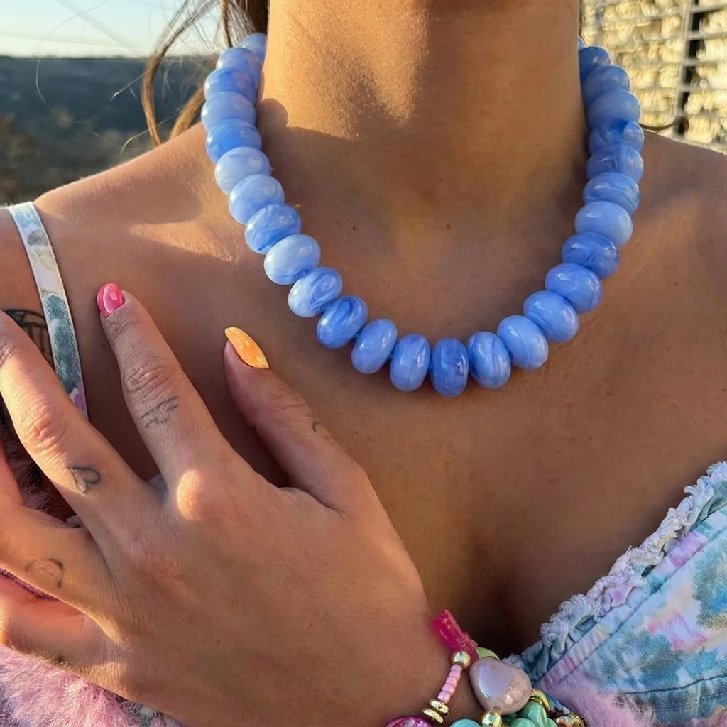 Vibrant Dopamine Acrylic Beaded Choker Necklace for Women Colorful Statement Collar Necklace Festival Vacation Jewelry Gifts