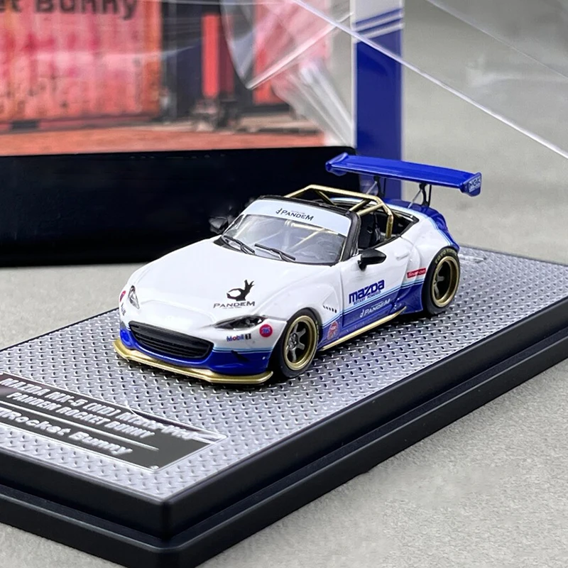 INNO 1:64 Mazda MX-5 ND Miata Pandem Alloy Car Diecasts & Vehicles Car Model Miniature Scale Model Car For Collection Gift