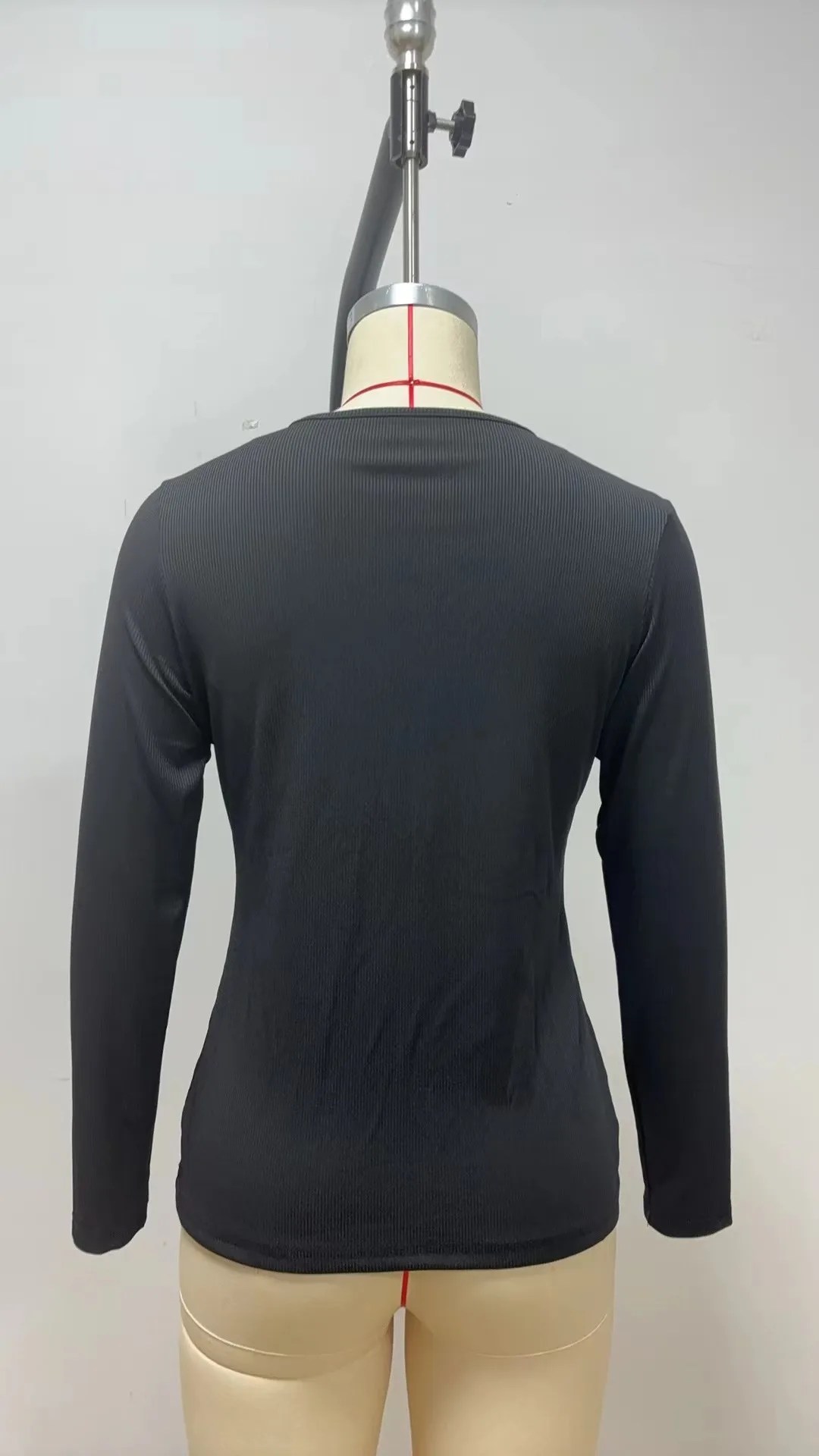 Damen-Oberteile, V-Ausschnitt, lange Ärmel, Goldkette, figurbetont, Stretch-Bluse für Frauen, sexy Freizeitkleidung, Y2K-Mode, enge Passform – Detail 3