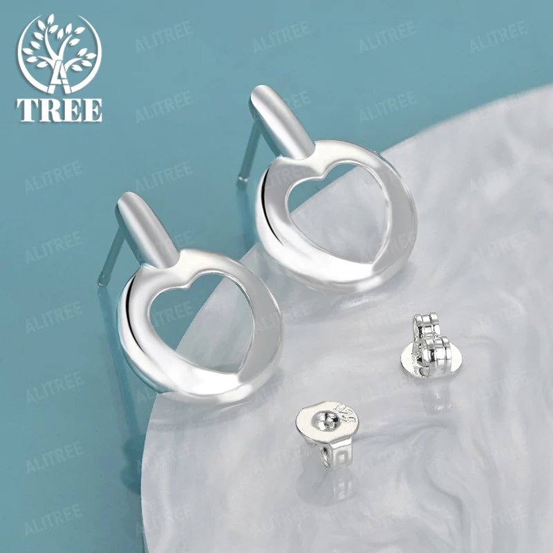 

Hollow Heart 925 Sterling Silver Stud Earrings Lady Romantic Wedding Party Birthday Gift Accessories Gorgeous Fashion Jewelry