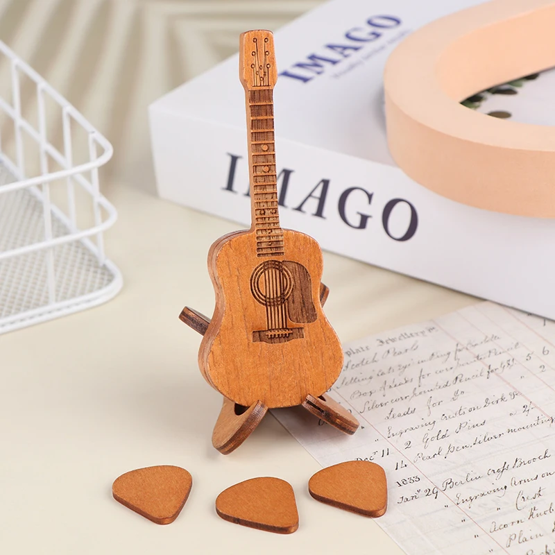 Wooden Guitar Pick Box With Standard 3 Pcs Engraved Guitar Picks Box Guitar Plectrum Storage Box For Guitar Lovers Guitarists