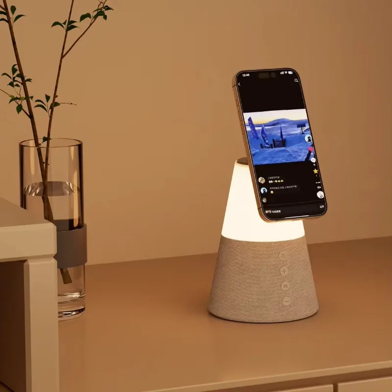 3-in-1 faltbarer Handyhalter, kabelloses Ladegerät, verstellbarer Nachtlicht-Lautsprecher, Handy-Uhr, tragbarer Trend