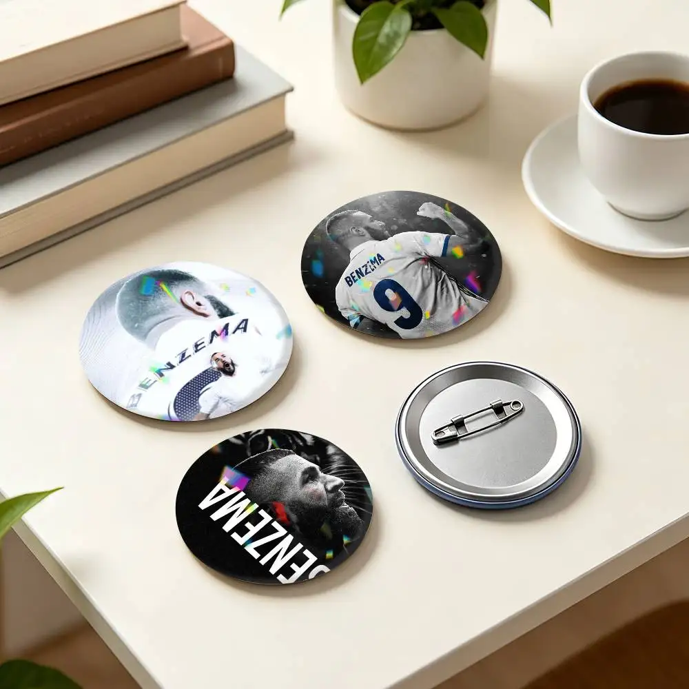 Awesome football player 9 K-Karim Benzema 25mm 32mm 44mm 58mm 75mm Brooches Badges Pins for Accessories Gift