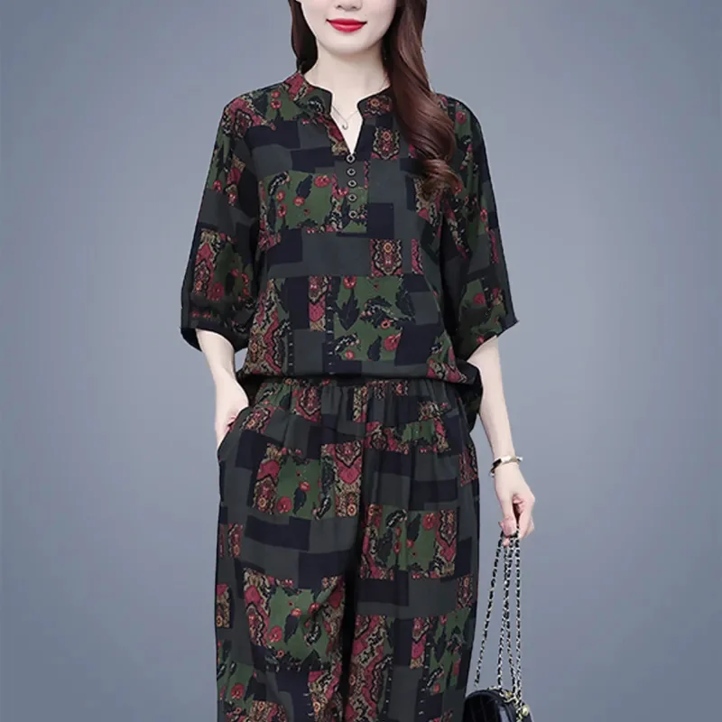 

Casual Trendy Set Summer Printed Temperament Large Size 5XL Loose Short Sleeves and Stylish Women's Two Piece Set Women Suits