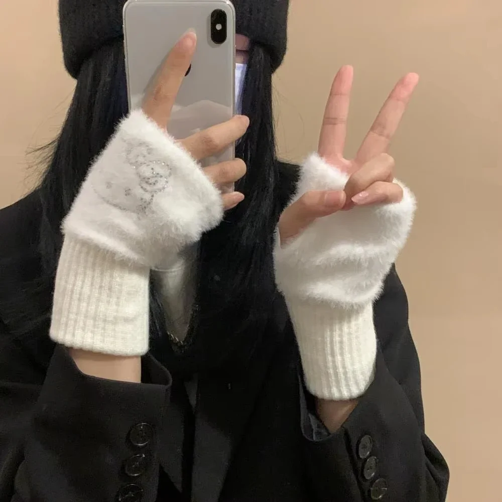 لطيف سانريو مرحبا كيتي فتاة أفخم نصف اصبع قفازات الشتاء أنيمي Kawaii ربطة القوس فيونكة لينة رشاقته الدافئة حماية من الطالب البارد