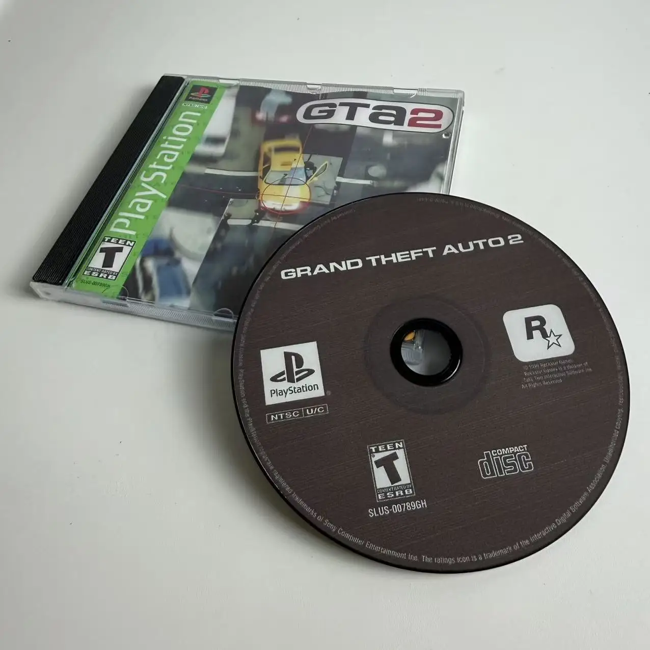 قرص استنساخ عالي الجودة لجهاز Sony PS1: Grand Theft Auto II (إصدار الاهتزاز الأمريكي، بدون دليل)
