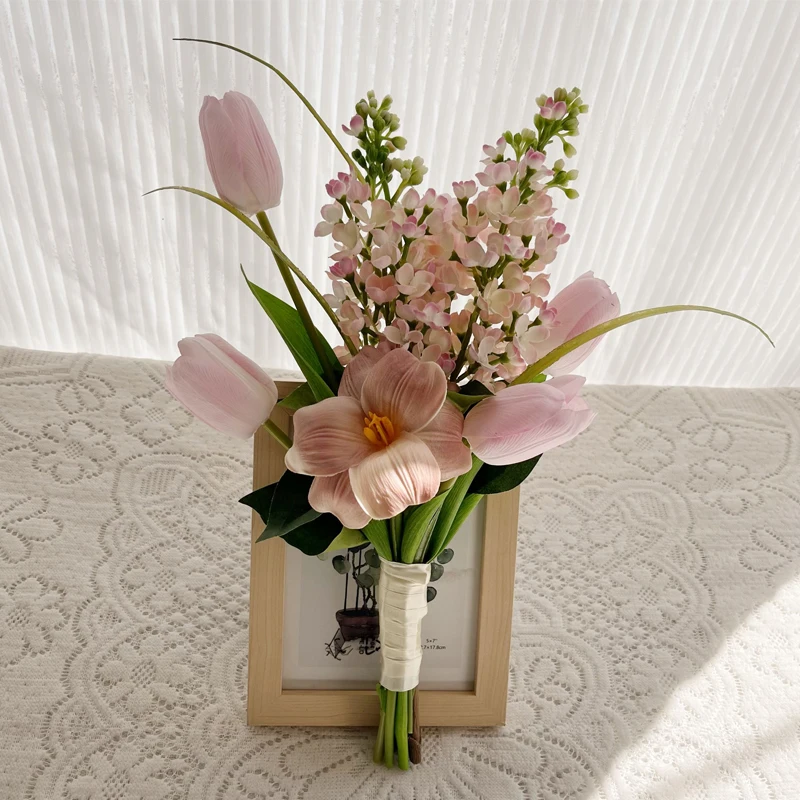 

Искусственные цветы Каллы Лилии Вечеринка Невеста в руках Цветок Свадебный букет Свадебный реквизит для фотосессии Декор Свадебный букет цветов