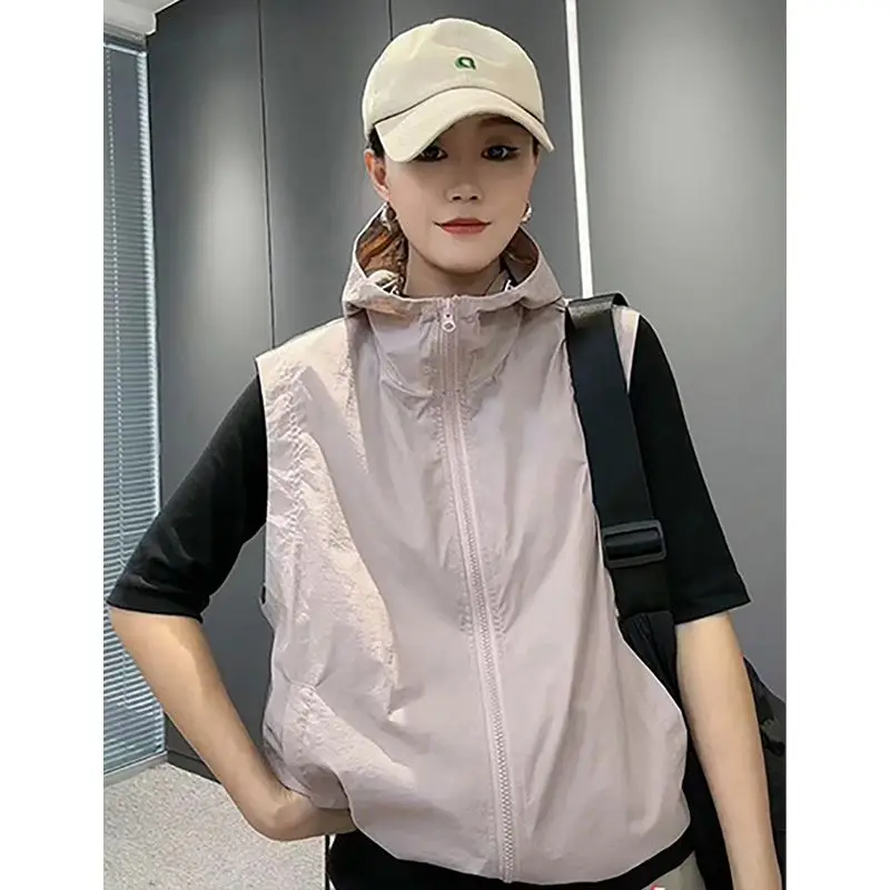 Casual Hooded Black Vests Women Stylish Loose Sleeveless Zipper Waistcoats Female Korean Fashion Drawstring Pockets Thin Coat