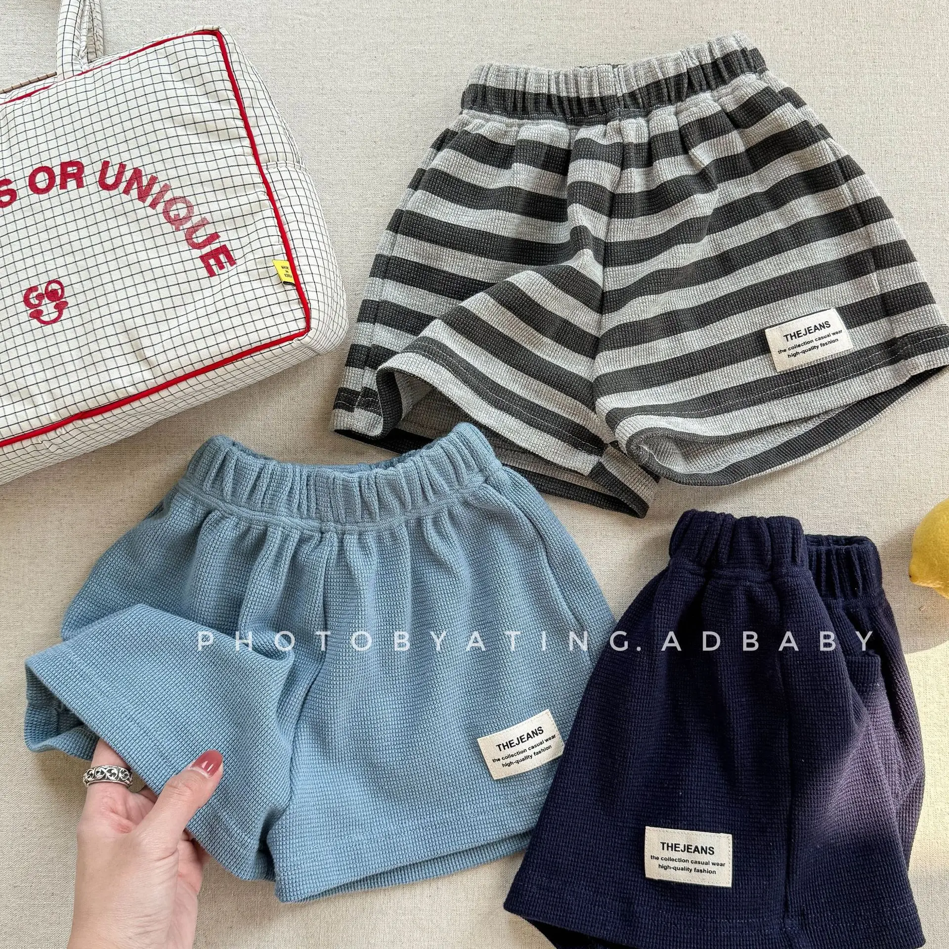 Kids Shorts with Label Childre - đánh giá và giá Summer Clothing Label