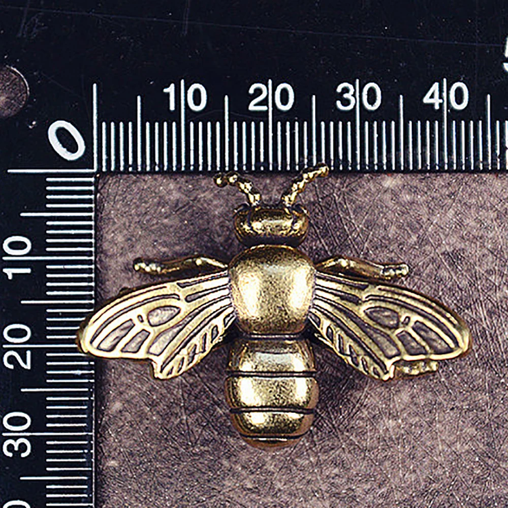 Retro Goldene Bienenfigur aus Messing, Tier-Insekten-Handwerkskunst, Statue, Skulptur, Gold, Dekoration für Schreibtisch, Zuhause, Büro, Sammlerstück, Geschenk – Detail 1