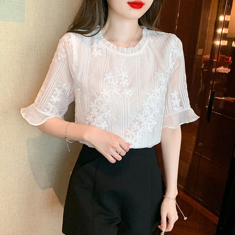 Summer New Short Sleeve O-Neck Women Blouse Embroidery Chiffon Blouse Shirt Women Tops Blusas Mujer De Moda 2024 Verano A171