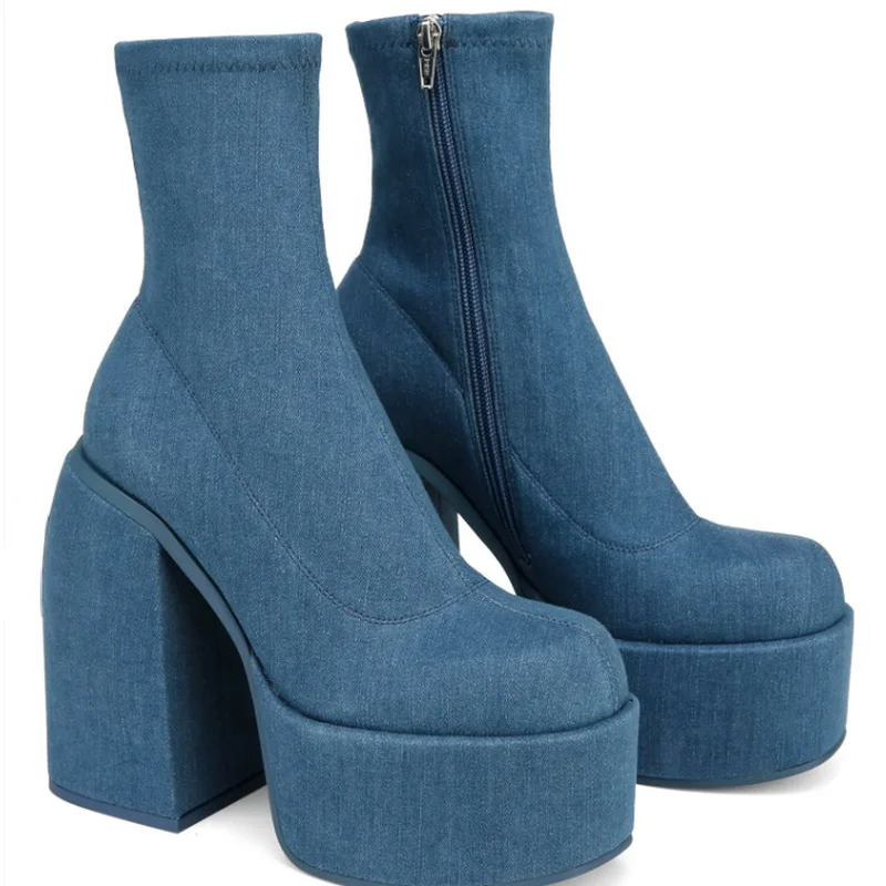 2023 Winter High Heel Woman Boots Devil Punk Platform Shoes Plus Size Head Side Zipper Fashion Side Zipper Solid Low Boots