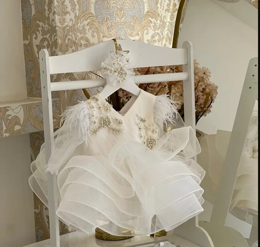 

Ivory White Organza Long Sleeve Baby Girls Dresses V Neck Beading Feather Little Princess Birthday Party Christmas Baptism Gown